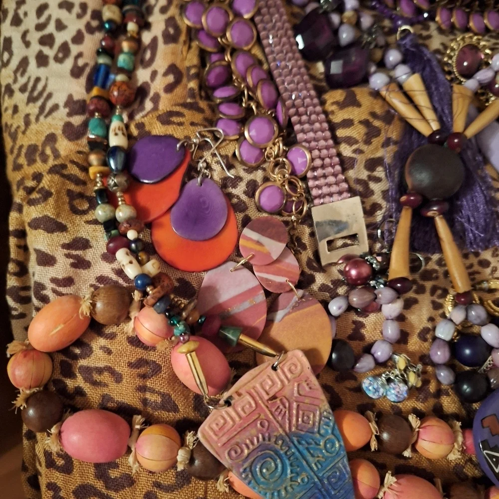 Lavender Purple Toned Boho Gypsy Jewelry Bundle Necklaces Bracelets Earrings 22